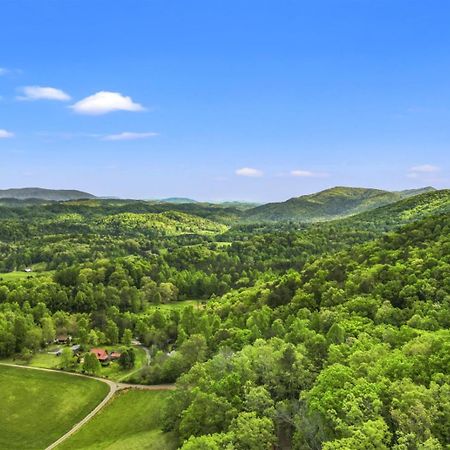 Hidden Star Hideaway-Blackberry Farm-Smoky Mtn Nat Park-Hot Tub- Fire Pit- Fenced Yard- Pet Friendly Walland 外观 照片