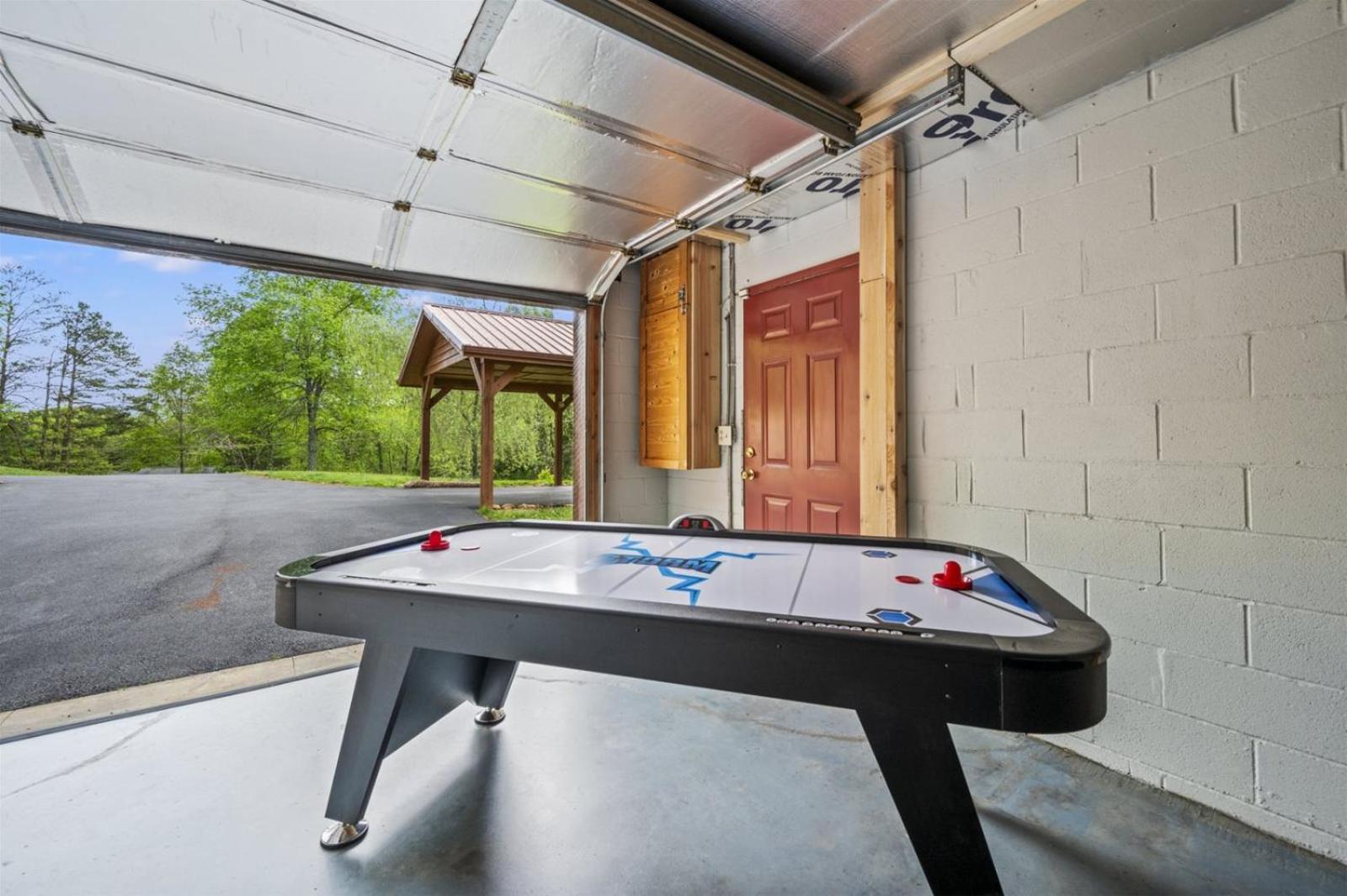 Hidden Star Hideaway-Blackberry Farm-Smoky Mtn Nat Park-Hot Tub- Fire Pit- Fenced Yard- Pet Friendly Walland 外观 照片